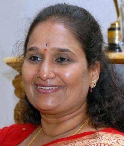 Geetha Shivarajkumar loses elections