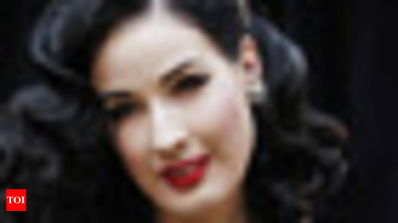 Dita Von dumps lesbians for men | English Movie News - Times of India