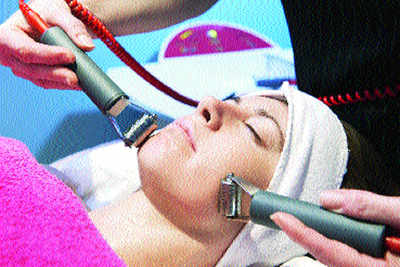 Get an electric facial for a younger skin