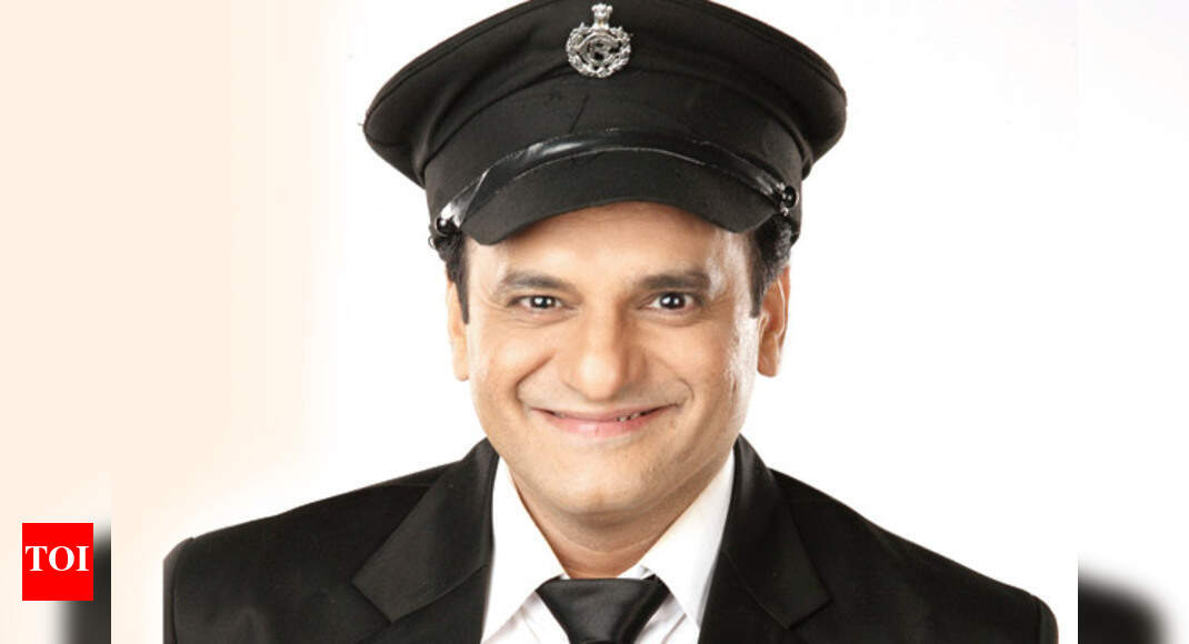 Paresh finds a way to cool off - Times of India