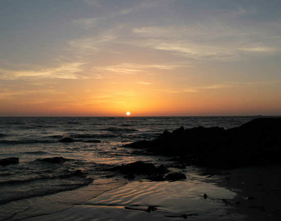 Aksa Beach - Mumbai: Get the Detail of Aksa Beach on Times of India Travel