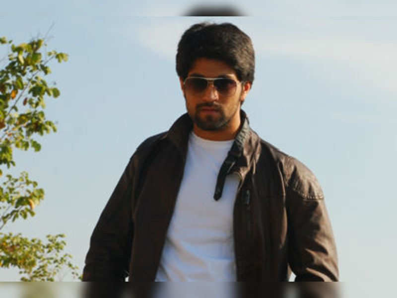 super star yash