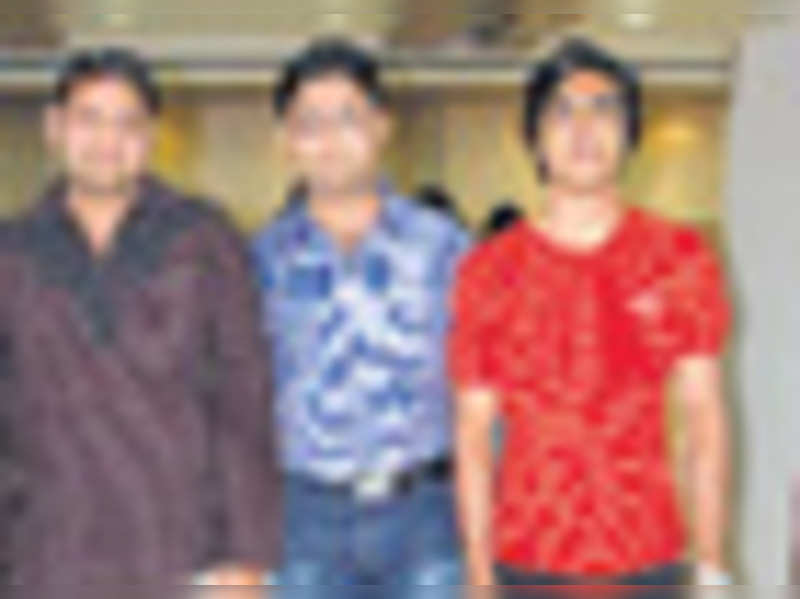 hanging-out-with-friends-events-movie-news-times-of-india