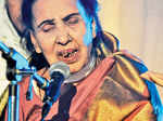 Zarina Begum performs in Delhi