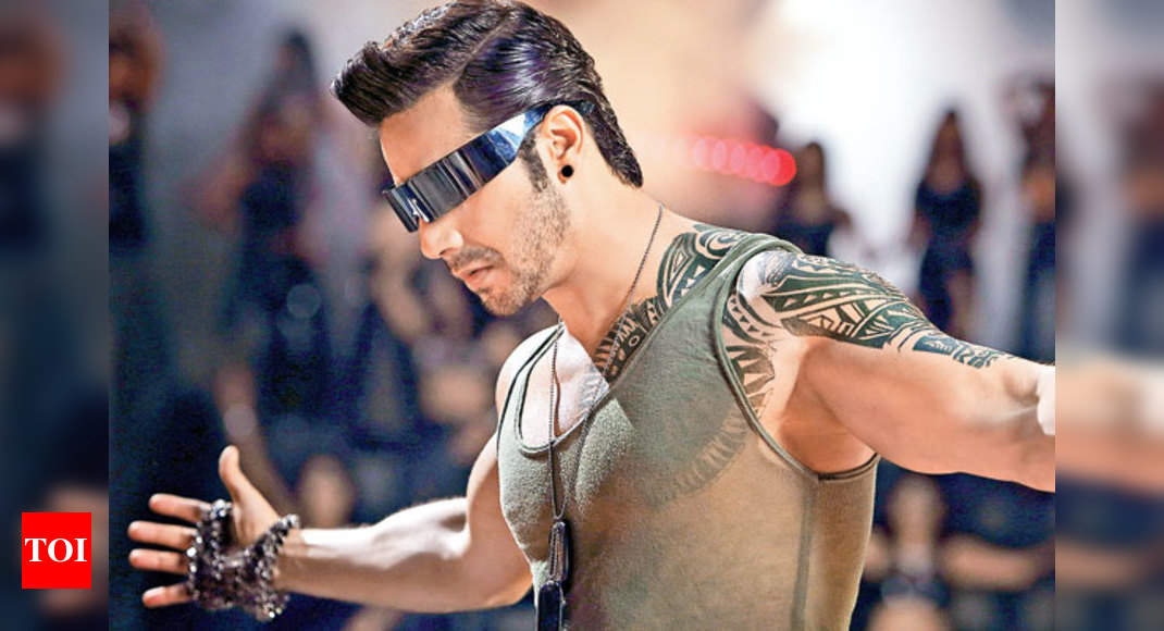Varun Dhawans tattoo picture for Humpty Sharma Ki Dulhania approved by  The Rock  Hindi Movie News  Times of India