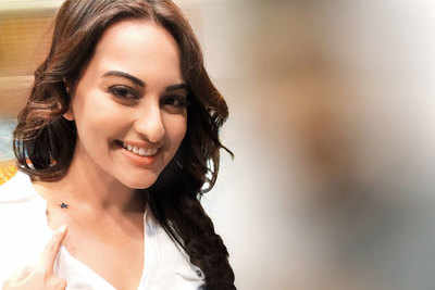 Sonakshi Sinha gets inked