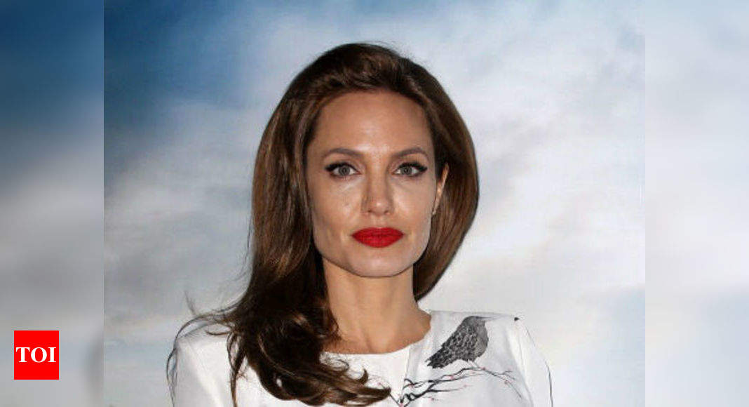 Cleopatra Angelina Jolie Confirms Cleopatra Talks English Movie News Times Of India
