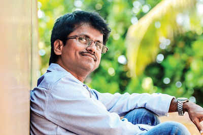 I could not even buy a cup of tea for my father with my money: AR Murugadoss