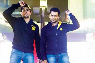 Sidharth-Riteish pack a punch at a musical concert organised in South Delhi