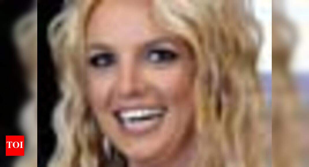 Britney's traffic case dismissed English Movie News Times of India(02)