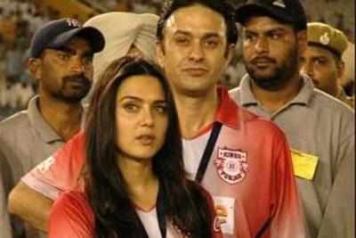 Ness held me by my arm and tried to pull me towards him: Preity Zinta