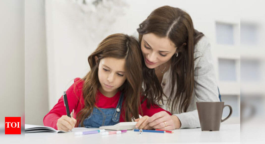 Helping kids cope without dad - Times of India