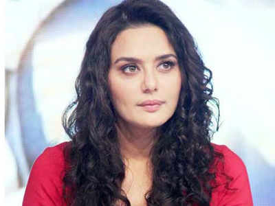 Preity Zinta and Ness Wadia controversy: After Ness-mess, Preity to shift to US?