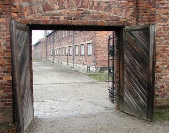 (Oswiecim) Auschwitz's Spirits