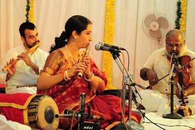 Politicians and celebs attended Jayapradha Ramamurthy's flute concert in Thiruvananthapuram