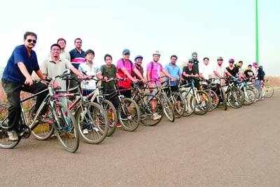 Nagpurians go off the beaten track, cyclishtyle