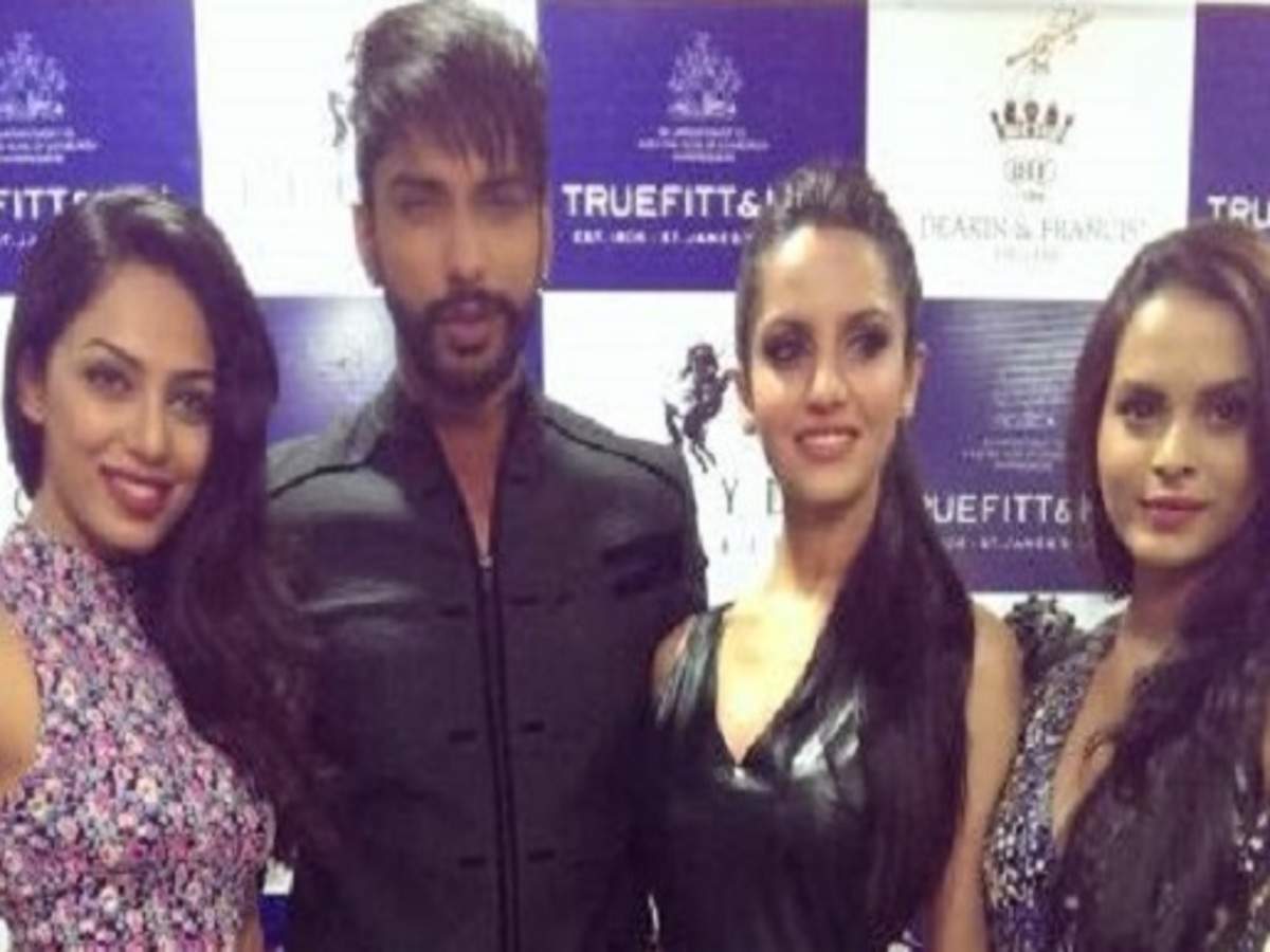 Miss Indias And Mr India At Salon Launch 