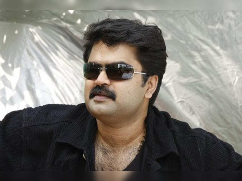 anoop menon movies: Anoop Menon to feature in yet another family ...