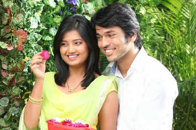 Prajakta and Lalit consummate their marriage onscreen