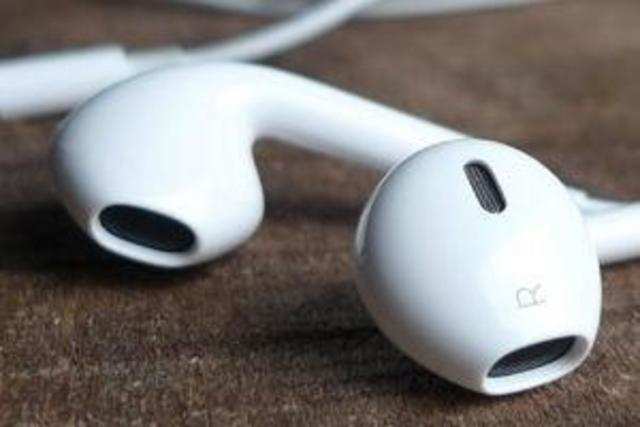 Apple headphones: How Apple can take its iconic earbuds to the next