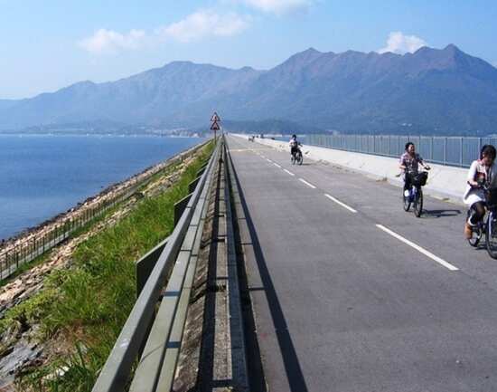 Sightseeing in Hong Kong for adventure lovers