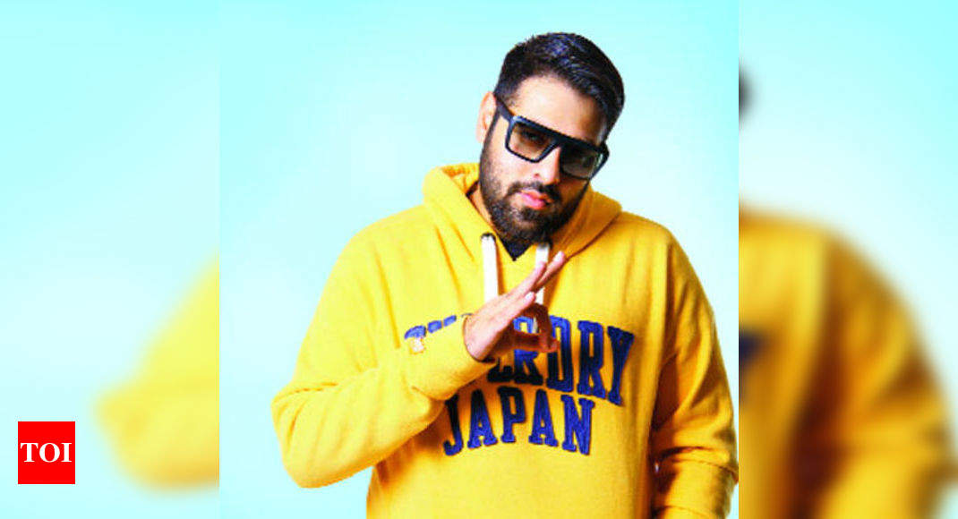 Buy ARZONAI Stylish Celebrity Sahil Khan Badshah Over Sized Men's and  Women's Sunglasses (Yellow, Medium) - Pack of 1 at Amazon.in