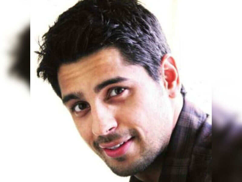 Tarun Mansukhani: Sidharth Malhotra: Nobody expected me to survive