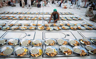 Dubai Mosque Iftar WhatsApp Group Link