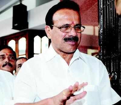 Rail Budget 2014: Sadananda Gowda may tap external funding for railway projects through PPP model