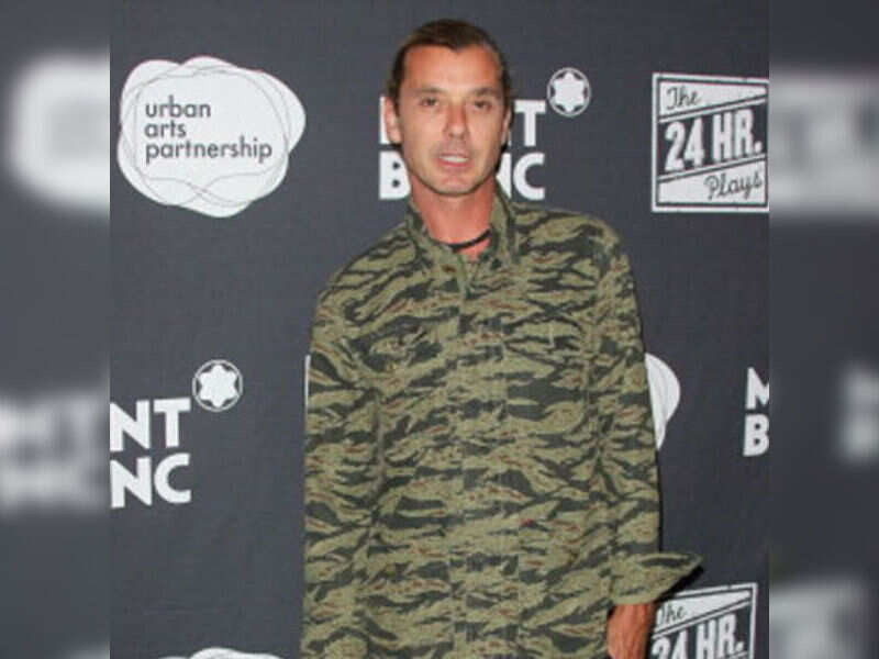 Gavin Rossdale Gavin Rossdale saves pet dog from drowning English