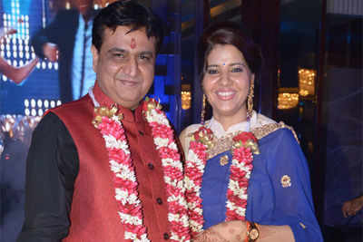 Deepa and J K Thapar’s 25th wedding anniversary at Hotel Centre Point in Nagpur was all about dancing and déjà vu