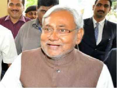 Bullet train not feasible in India: Nitish