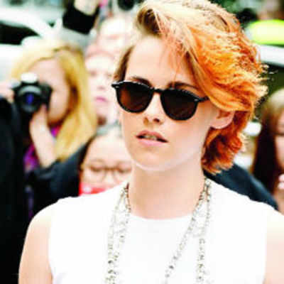 Kristen Stewart gets a break-up haircut