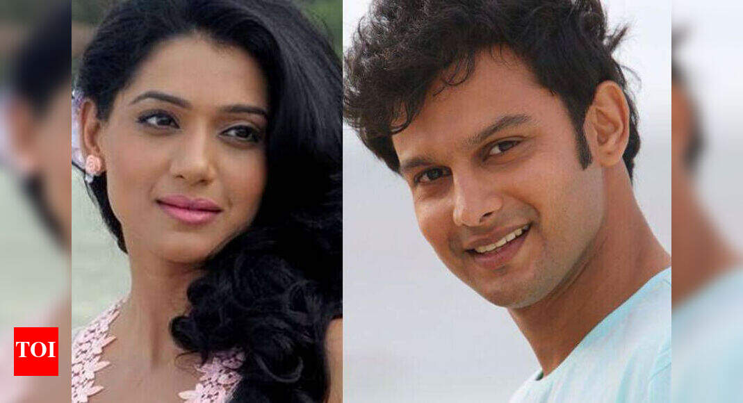 Adinath and Urmila to lock horns at the box office? Marathi Movie