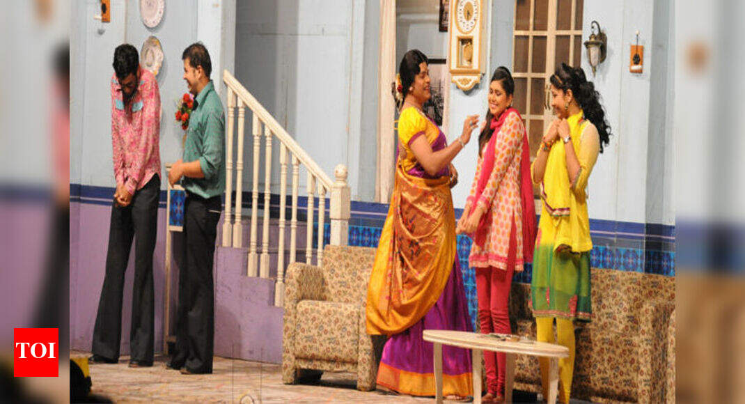 Bharat Jadhav floored the Nagpur’s theatre buffs with Marathi play