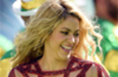 Shakira, Santana and Samba light up World Cup closing ceremony