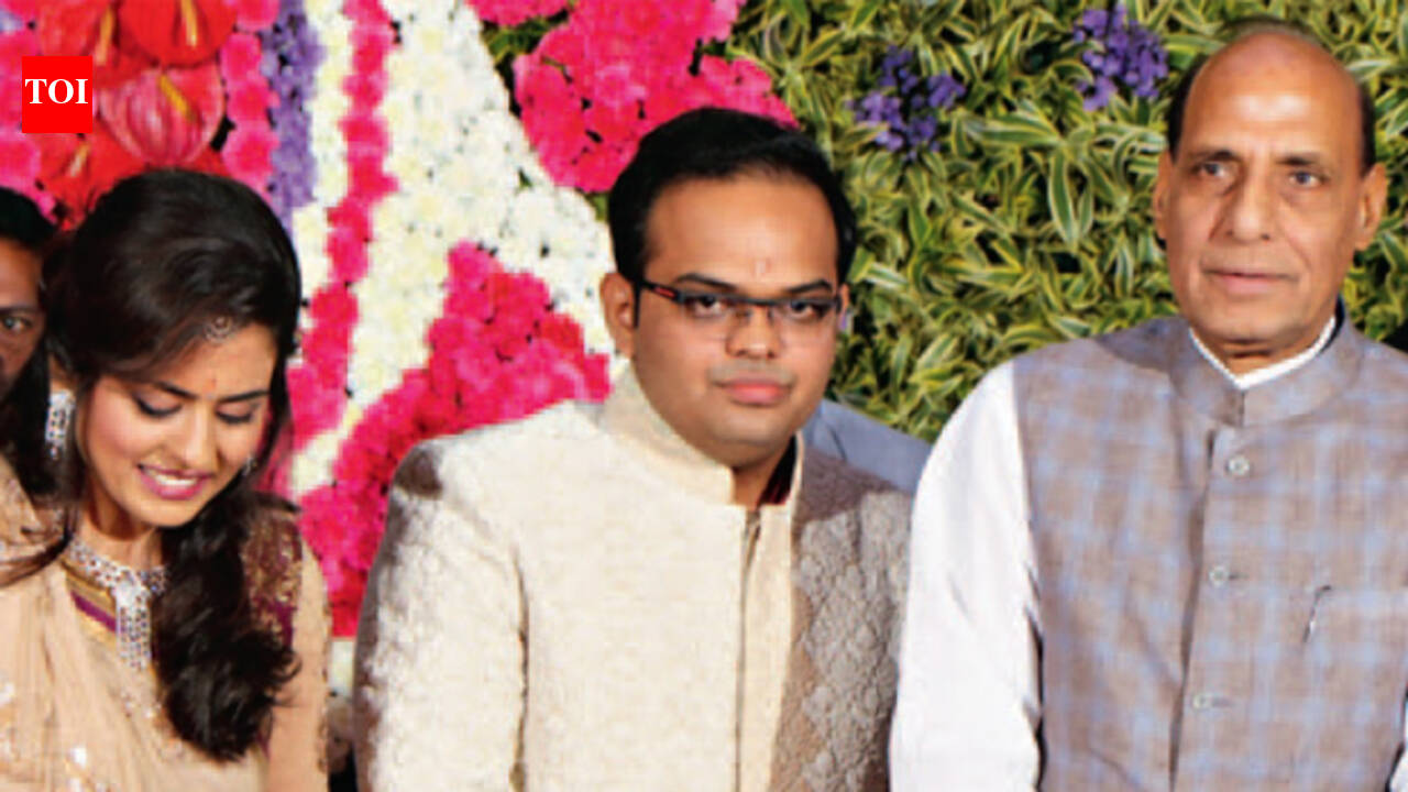 The Shah-i engagement