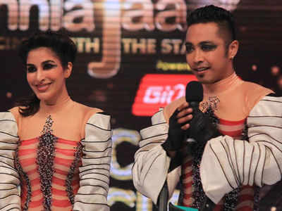Sophie Choudry gets a perfect score this time
