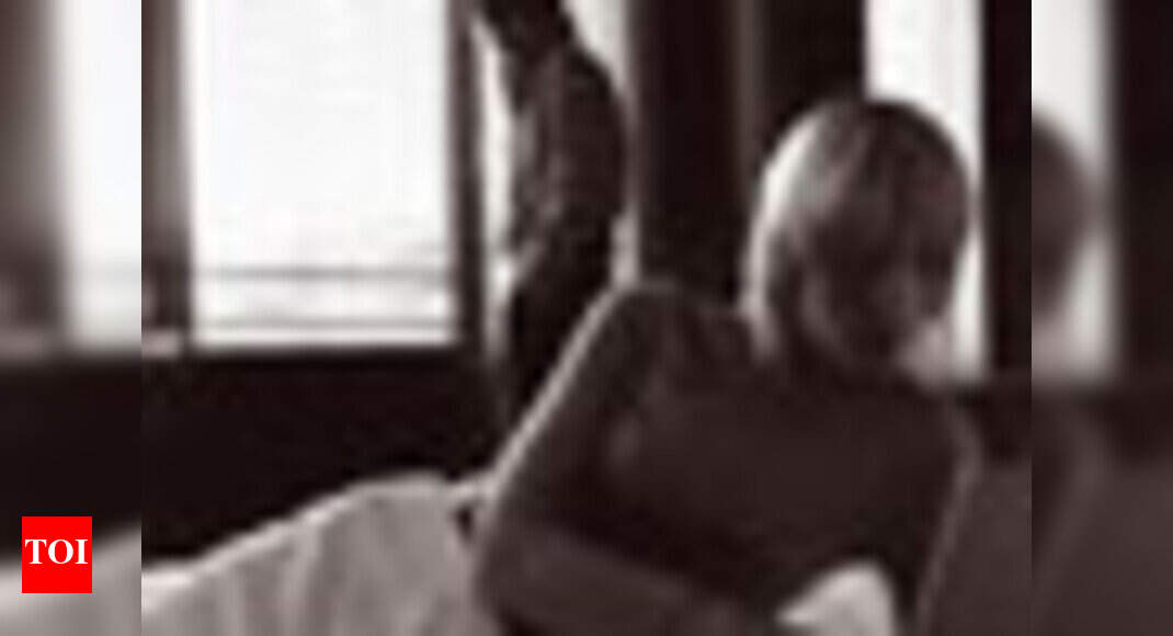 Women dump sex for Internet: Survey - Times of India