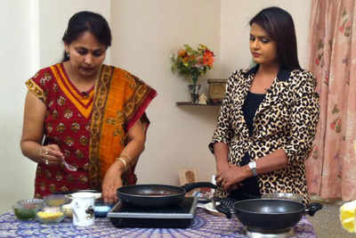 Gujarati cookery show 5 Star Tadka gains popularity online