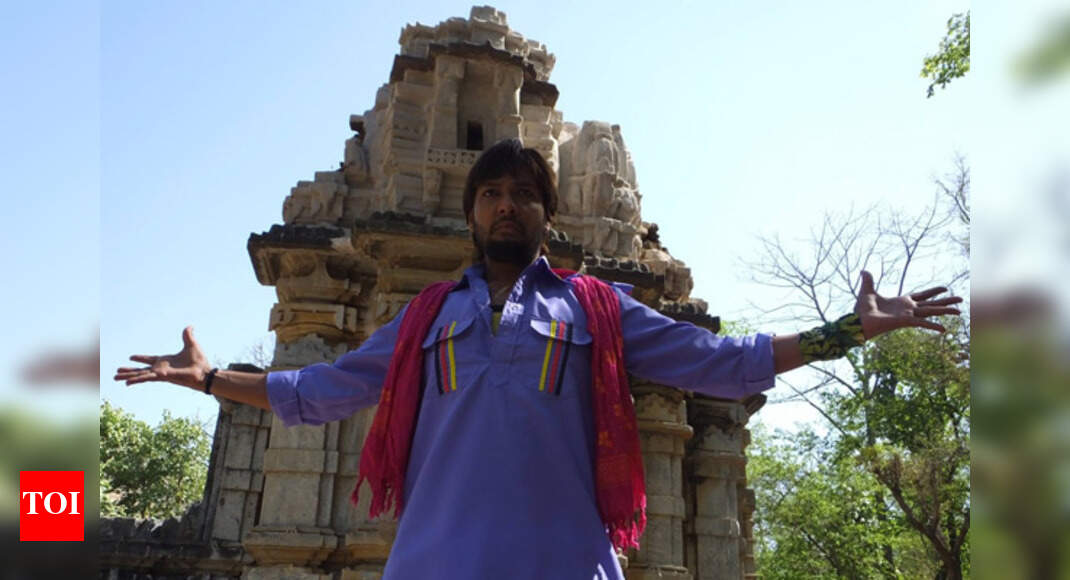 Chandan Rathod's dabang dialogue in Amu Adivasi | Gujarati Movie News ...
