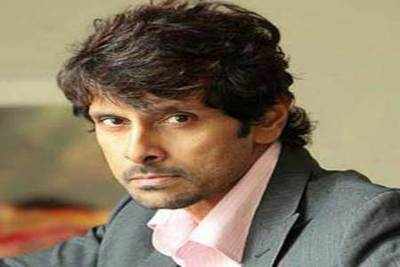 Vikram's Manoharudu to have a Diwali release?