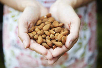 Garnish this Eid with almonds