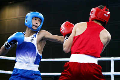 Vijender, Devendro enter quarters, Shiva ousted from CWG