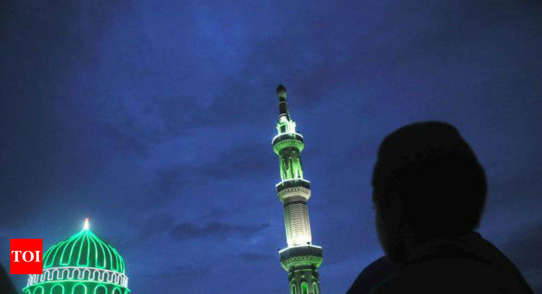 Ramzan: Eid-ul-Fitr to be celebrated in India on Tuesday 