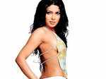 Backless babe Priyanka