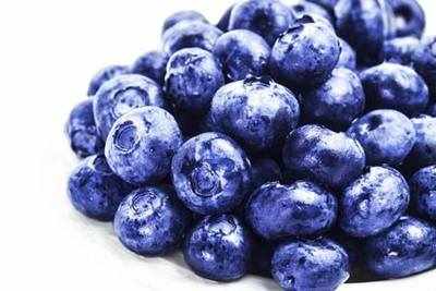 Make blueberries a part of your daily diet