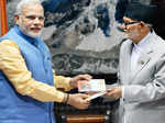 Modi announces $1bn line of credit for Nepal