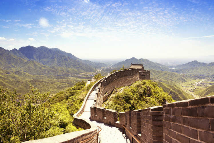 Hike along the Great Wall