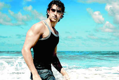 Hrithik Roshan to convert two rooms in his new home into exercise area?